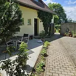 Saaleck Apartment *